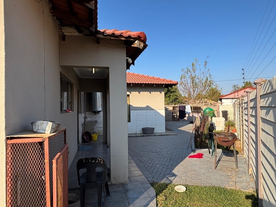 3 Bedroom Property for Sale in Mogwase North West
